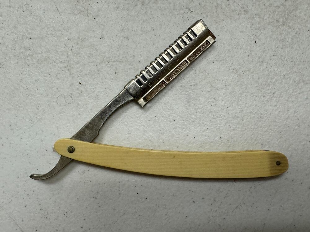 Vintage Weck & Son Co. Straight Razor Hair Shaper Folding Handle